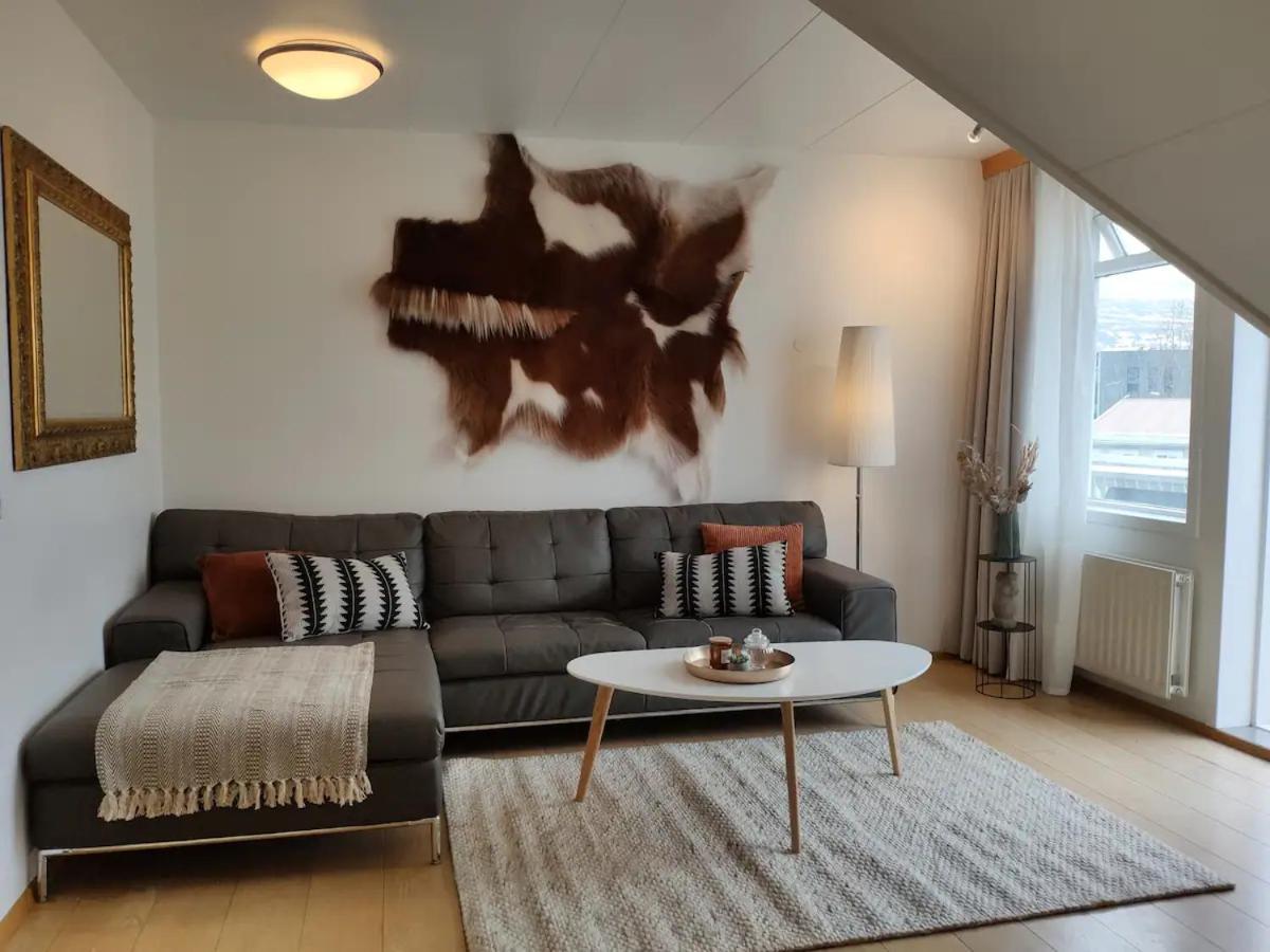G10 Apartments アークレイリ エクステリア 写真