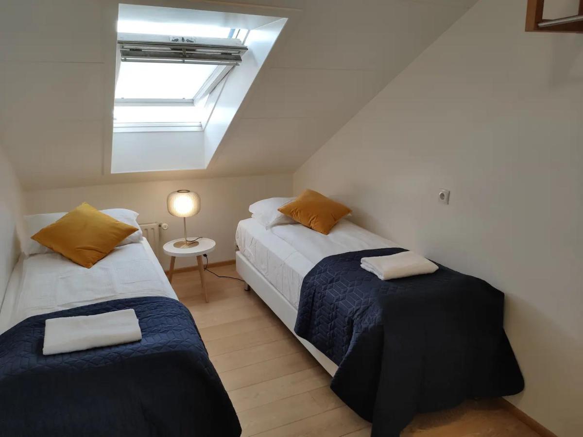 G10 Apartments アークレイリ エクステリア 写真