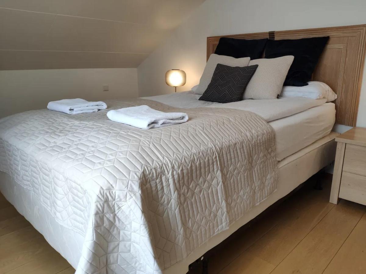 G10 Apartments アークレイリ エクステリア 写真