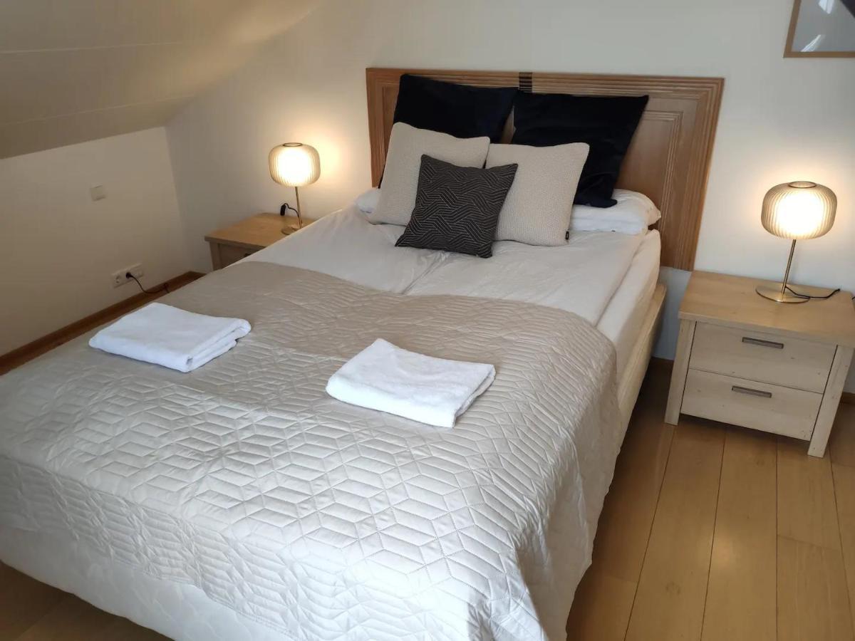 G10 Apartments アークレイリ エクステリア 写真