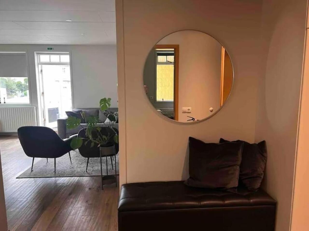 G10 Apartments アークレイリ エクステリア 写真