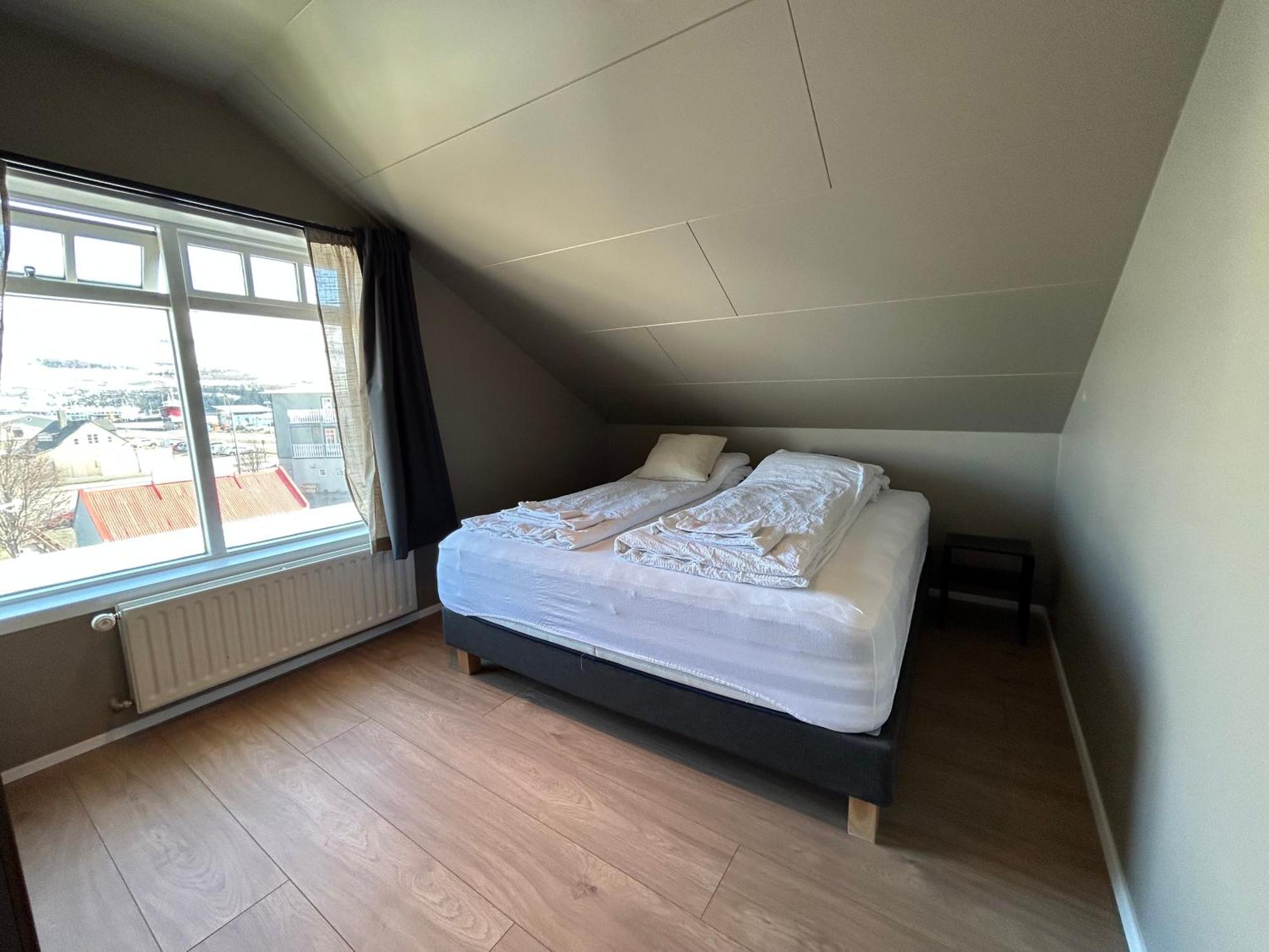 G10 Apartments アークレイリ エクステリア 写真
